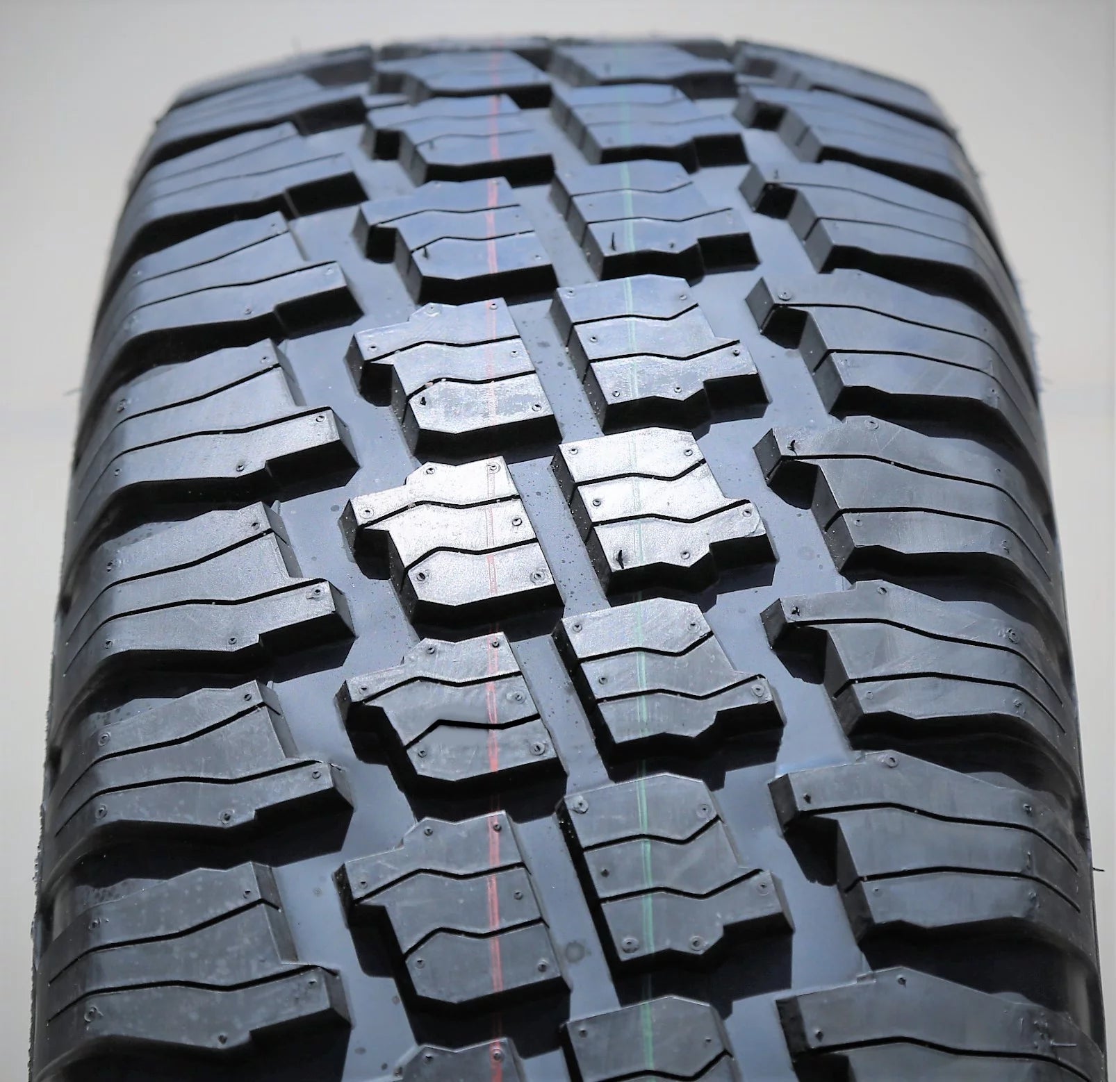 Pair of 2 (TWO) Haida Puma HD818 LT 235/75R15 104/101S Load C 6 Ply MT M/T Mud Tires
